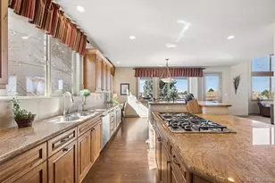 6893 S Netherland Way, Aurora, CO 80016 - Photo 18