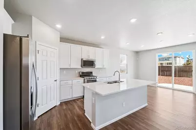 9250 Sedalia Street, Commerce City, CO 80022 - Photo 6