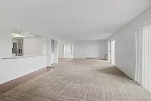 13691 E Marina Dr, Aurora, CO 80014 - Photo 10