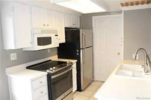 2010 S Hannibal St, Aurora, CO 80013 - Photo 6