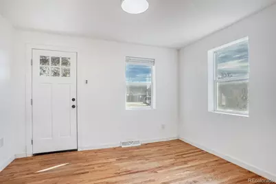 1525 Roslyn Street, Denver, CO 80220 - Photo 4