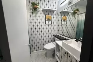 2403 Glenarm Pl, Denver, CO 80205 - Photo 34
