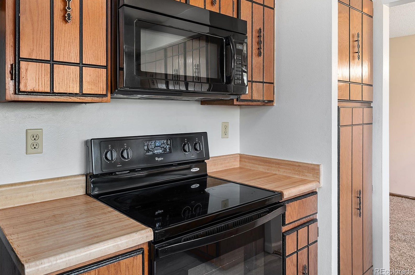 7263 Walker Pl, Littleton CO 80123-3145 exterior