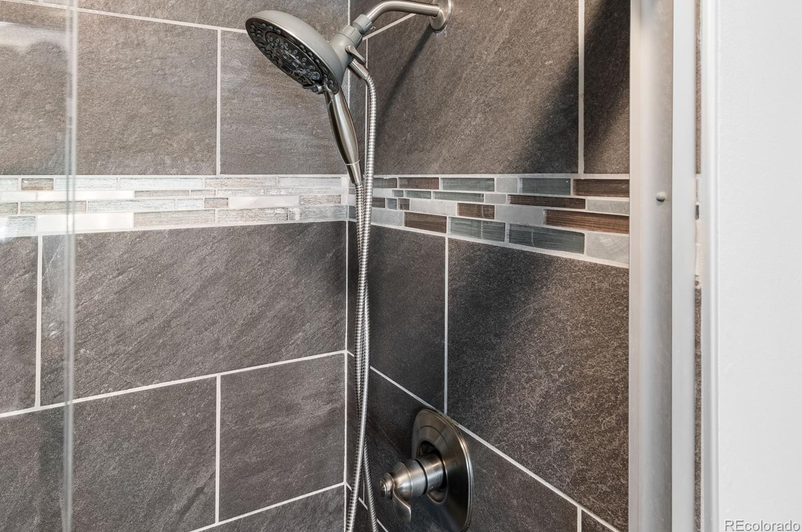 7263 Walker Pl, Littleton CO 80123-3145 exterior