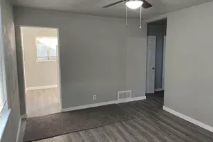 1987 Peoria St, Aurora, CO 80010 - Photo 6