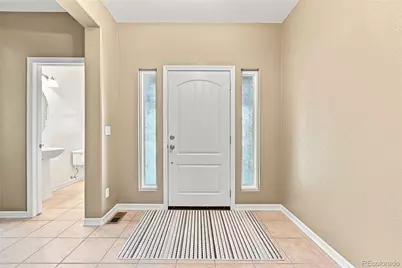 186 N Coolidge Way, Aurora, CO 80018 - Photo 22