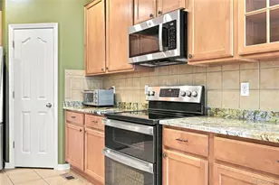 186 N Coolidge Way, Aurora, CO 80018 - Photo 4