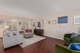 2792 S Bahama Ct, Aurora, CO 80013 - Photo 2