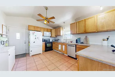20991 County Road 20, Fort Lupton, CO 80621 - Photo 10