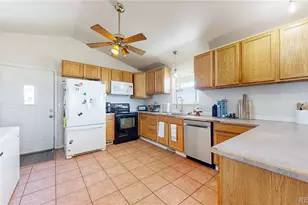 20991 County Rd 20, Fort Lupton, CO 80621 - Photo 10