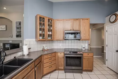 22755 E Alamo Place, Aurora, CO 80015 - Photo 16