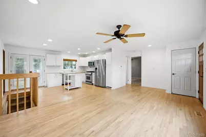 6437 S Dover Street, Littleton, CO 80123 - Photo 2