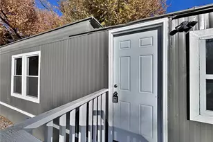 220 Mount View Ln, Colorado Springs, CO 80907 - Photo 6