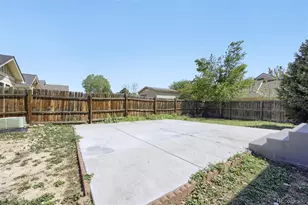 1852 Eagle St, Aurora, CO 80011 - Photo 28