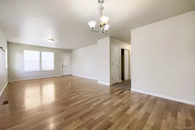 1852 Eagle Street, Aurora, CO 80011 - Photo 8