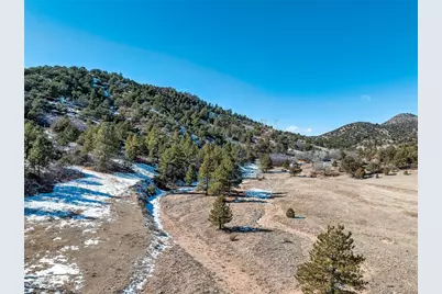 221 Chris Crossover Drive, Canon City, CO 81212 - Photo 4