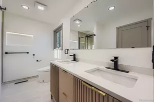 5420 S Berry Ln, Greenwood Village, CO 80111 - Photo 10