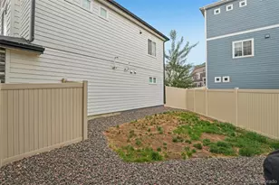 4032 N Quatar Ct, Aurora, CO 80019 - Photo 38