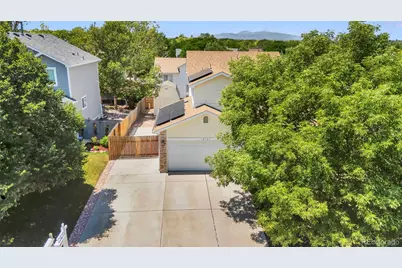 12127 Hudson Court, Thornton, CO 80241 - Photo 2