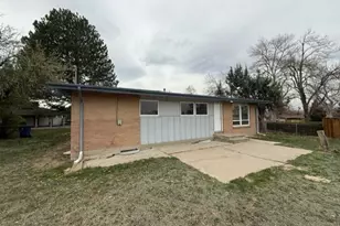 5674 W Chestnut Ave, Littleton, CO 80128 - Photo 8