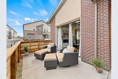 19515 E Sunset Circle, Aurora, CO 80015 - Photo 2