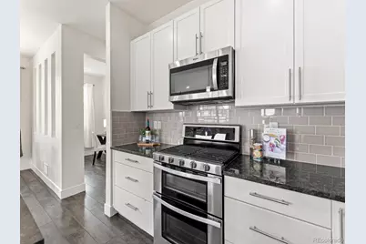 19515 E Sunset Circle, Aurora, CO 80015 - Photo 10