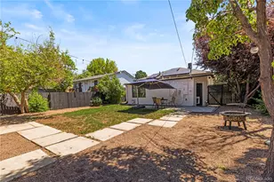 1669 Dallas St, Aurora, CO 80010 - Photo 38