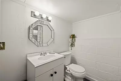 1669 Dallas Street, Aurora, CO 80010 - Photo 30