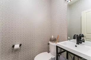 1370 Adams St, Denver, CO 80206 - Photo 6