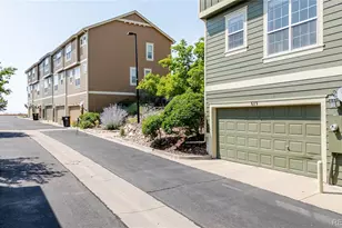619 Hanging Rock Pl, Castle Rock, CO 80108 - Photo 32
