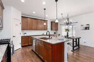 6977 S Riverwood Way, Aurora, CO 80016 - Photo 8