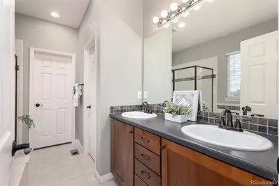 6977 S Riverwood Way, Aurora, CO 80016 - Photo 16