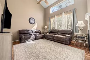 24782 E Wyoming Cir, Aurora, CO 80018 - Photo 6