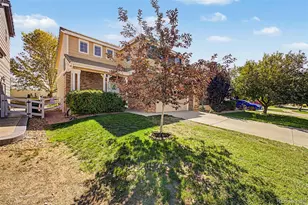 24782 E Wyoming Cir, Aurora, CO 80018 - Photo 2