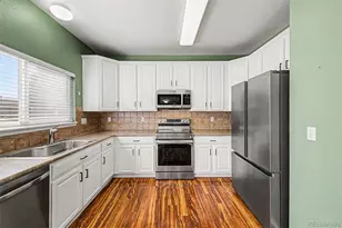 24782 E Wyoming Cir, Aurora, CO 80018 - Photo 12