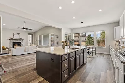 27620 E Lakeview Drive, Aurora, CO 80016 - Photo 16