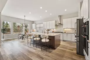 27620 E Lakeview Dr, Aurora, CO 80016 - Photo 18