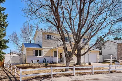 16464 E Bates Drive, Aurora, CO 80013 - Photo 2