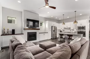 9982 E 60th Ave, Denver, CO 80238 - Photo 2