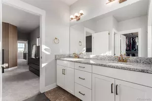 9982 E 60th Ave, Denver, CO 80238 - Photo 24