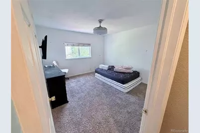 2695 E 109th Avenue, Northglenn, CO 80233 - Photo 14