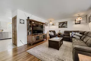 12142 W 60th Pl, Arvada, CO 80004 - Photo 4