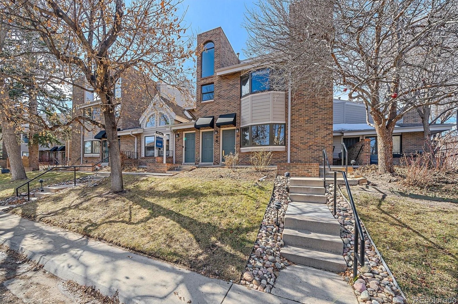 221 Garfield St, Denver CO  80206-3137 exterior