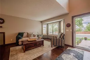 10071 Silver Maple Cir, Highlands Ranch, CO 80129 - Photo 6