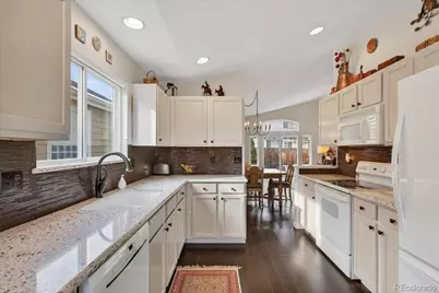 10871 W Dumbarton Place, Littleton, CO 80127 - Photo 6