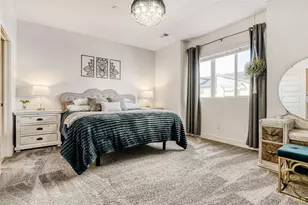 19562 E Sunset Cir, Centennial, CO 80015 - Photo 12