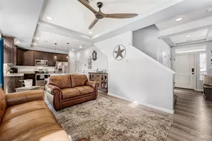 26168 E Maple Dr, Aurora, CO 80018 - Photo 6