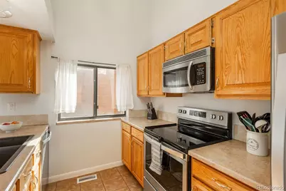 4218 S Richfield Street, Aurora, CO 80013 - Photo 8