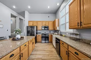 11096 Newark St, Commerce City, CO 80640 - Photo 8