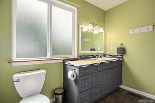 17423 E Chenango Dr, Aurora, CO 80015 - Photo 14